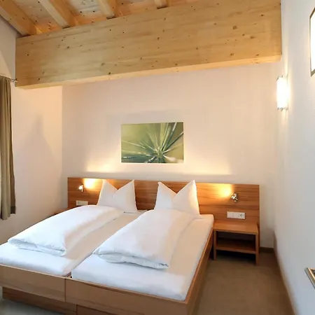 Apart Ladner Sankt Anton am Arlberg Exterior photo